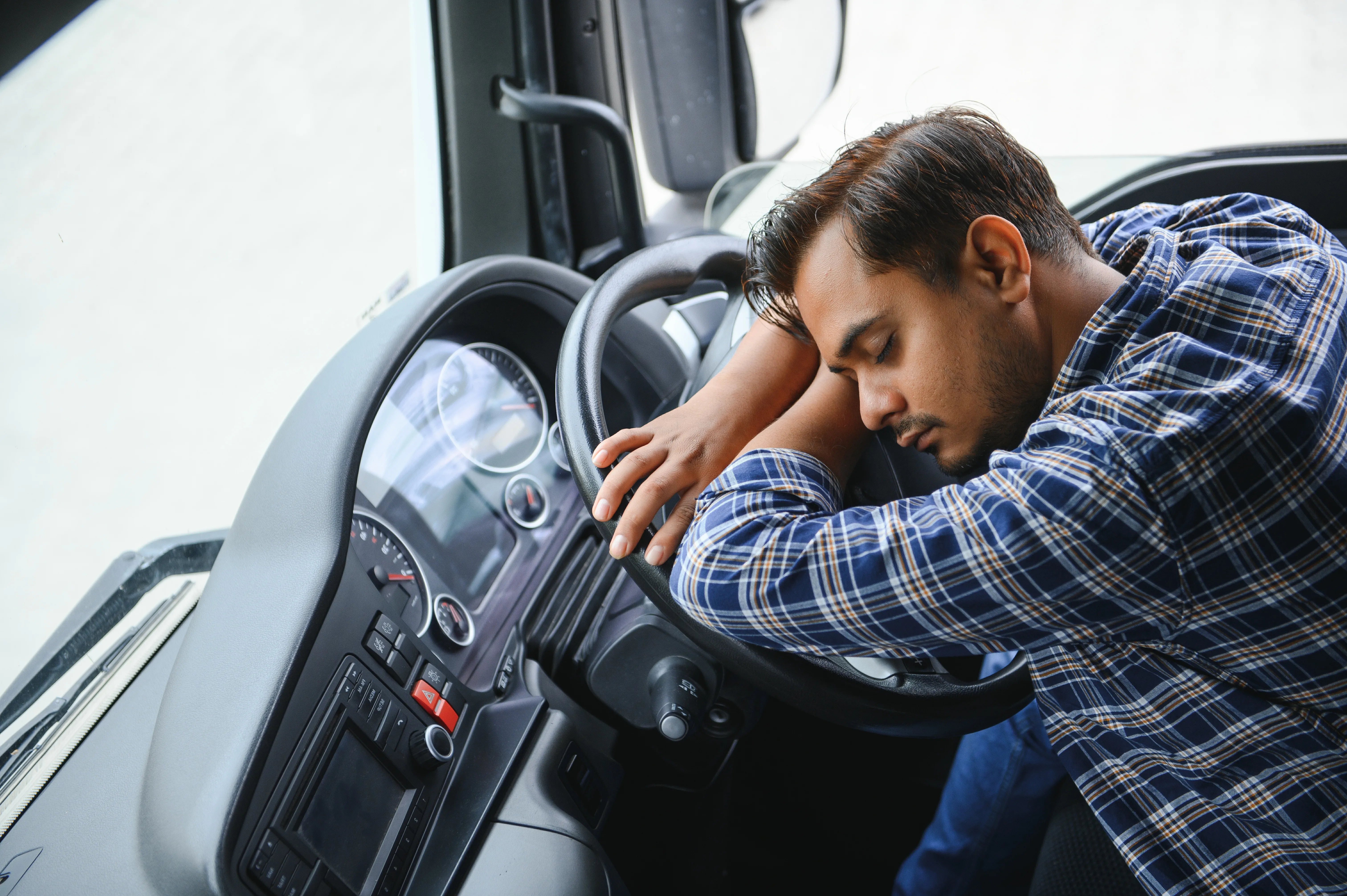 Uykulu Araç Kullanımı: Güvenlik İçin Büyük Tehlike!